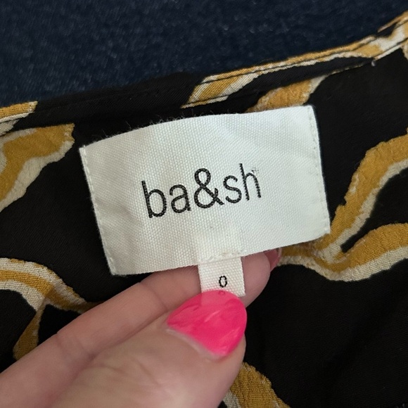 ba&sh Clea Printed Crepe Blouse in Black & Gold Sz 2 - Picture 9 of 11